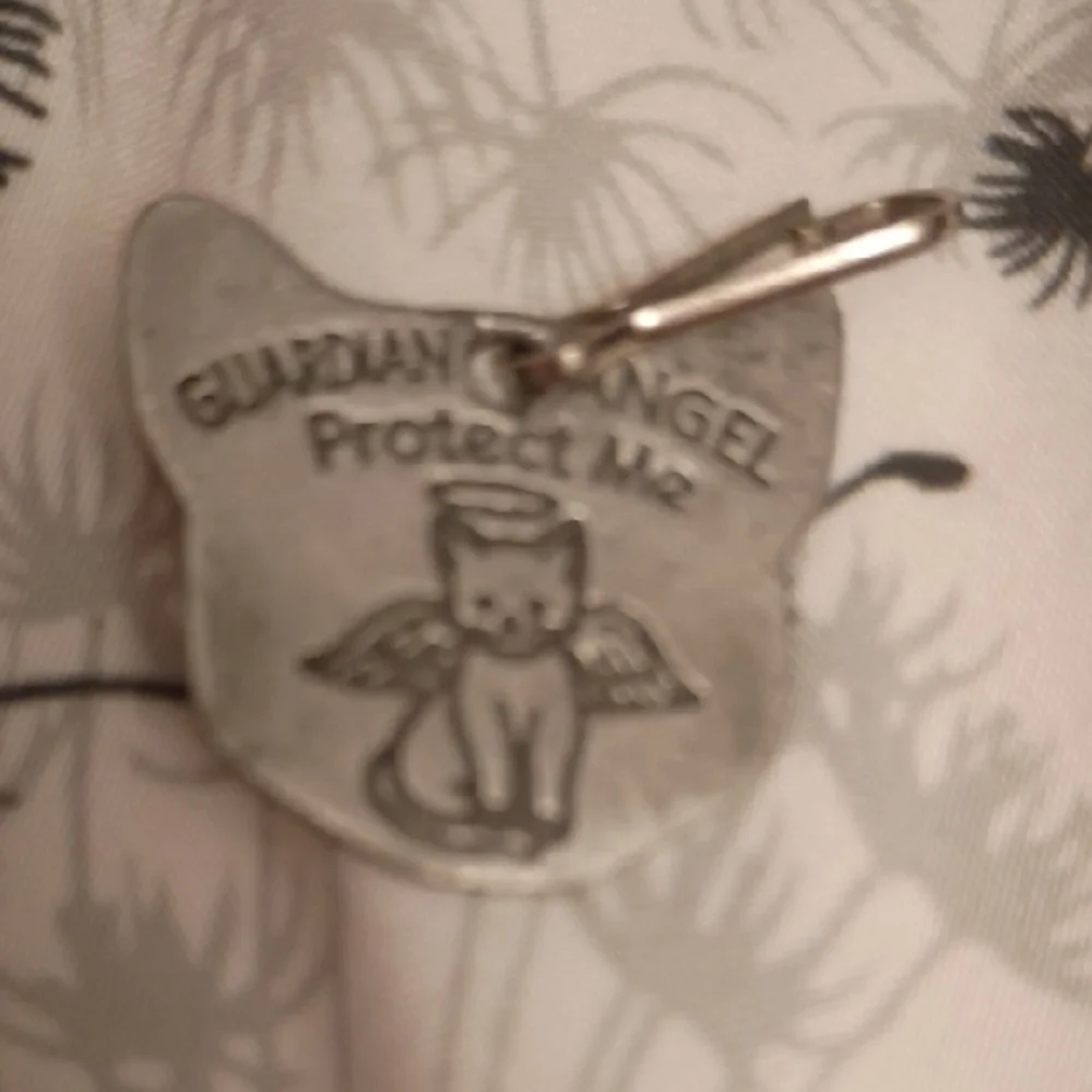 Guardian Angel Protect Me Cat Pendant - Silver Tone